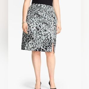 Talbots sz 16WP 16 Petite animal print zipper skirt